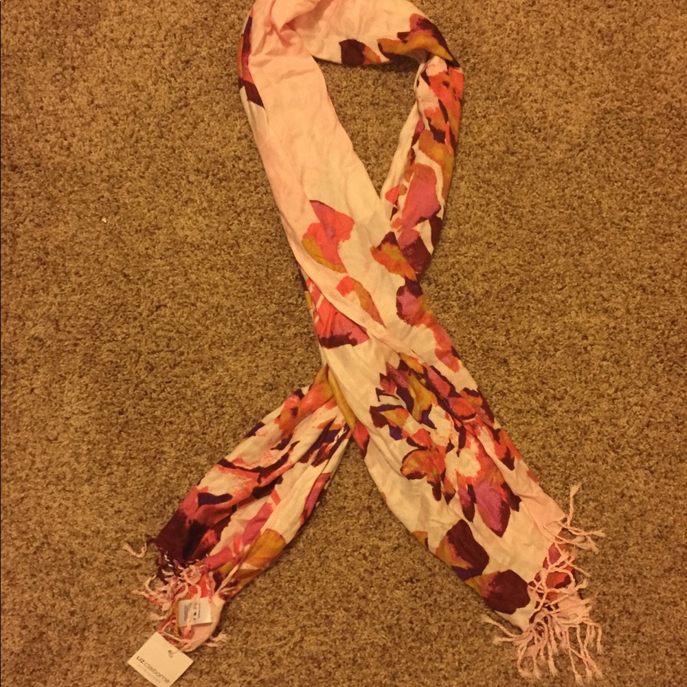 Liz Claiborne scarf